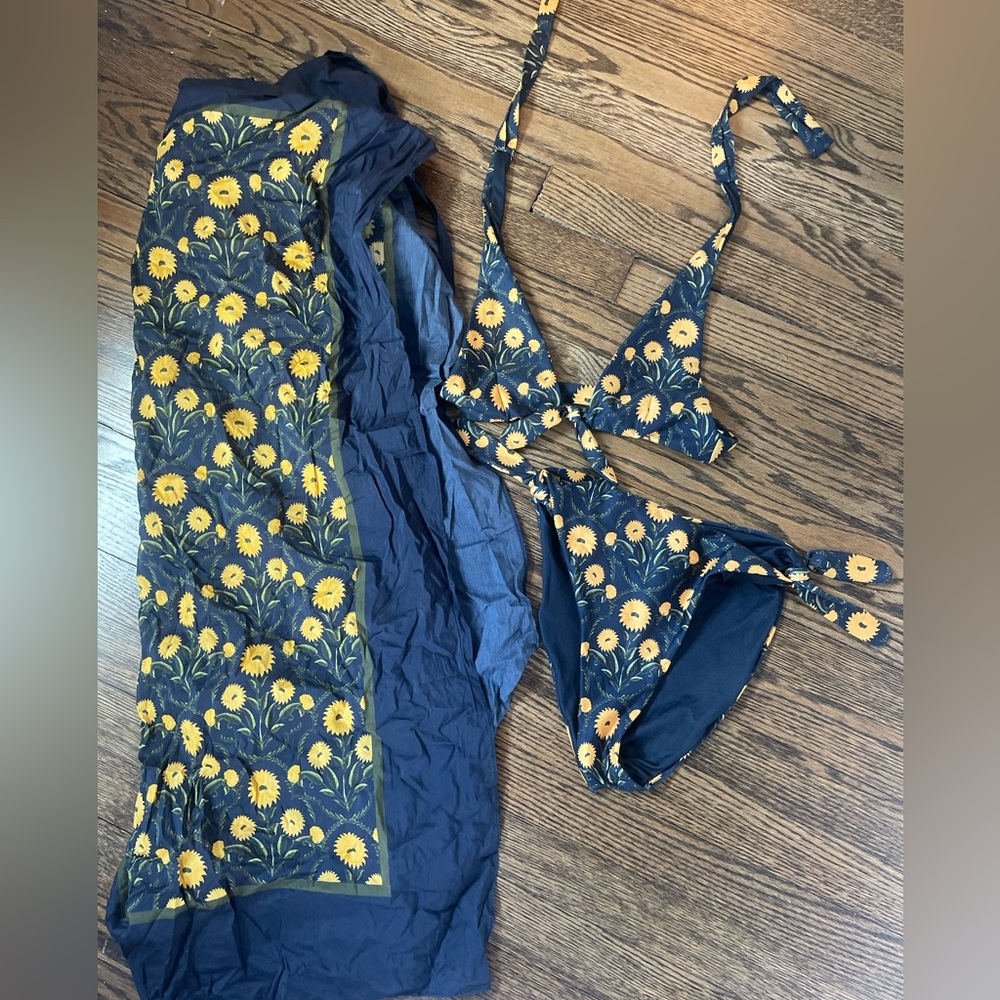 Sunflower Agua by Agua Benita matching pareo + bikini